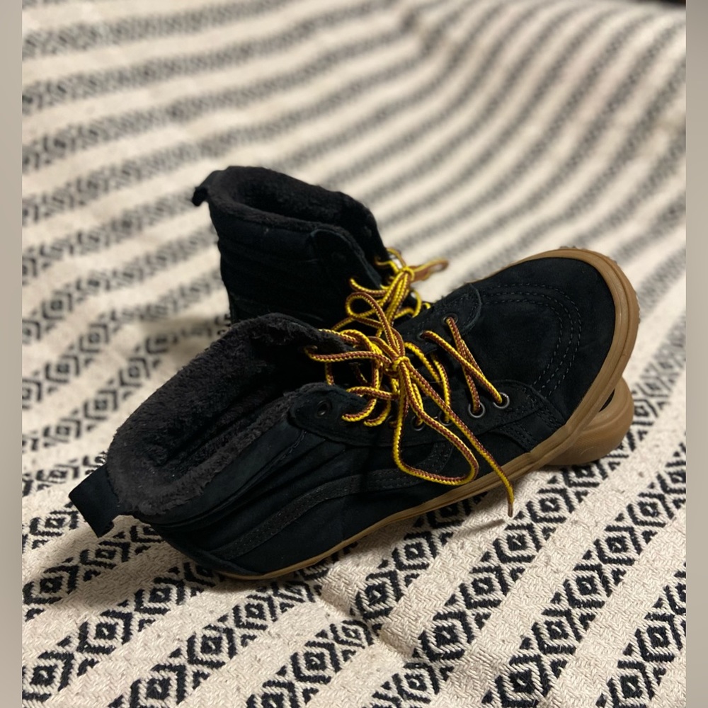 Black Suede SK8-HI MTE Vans